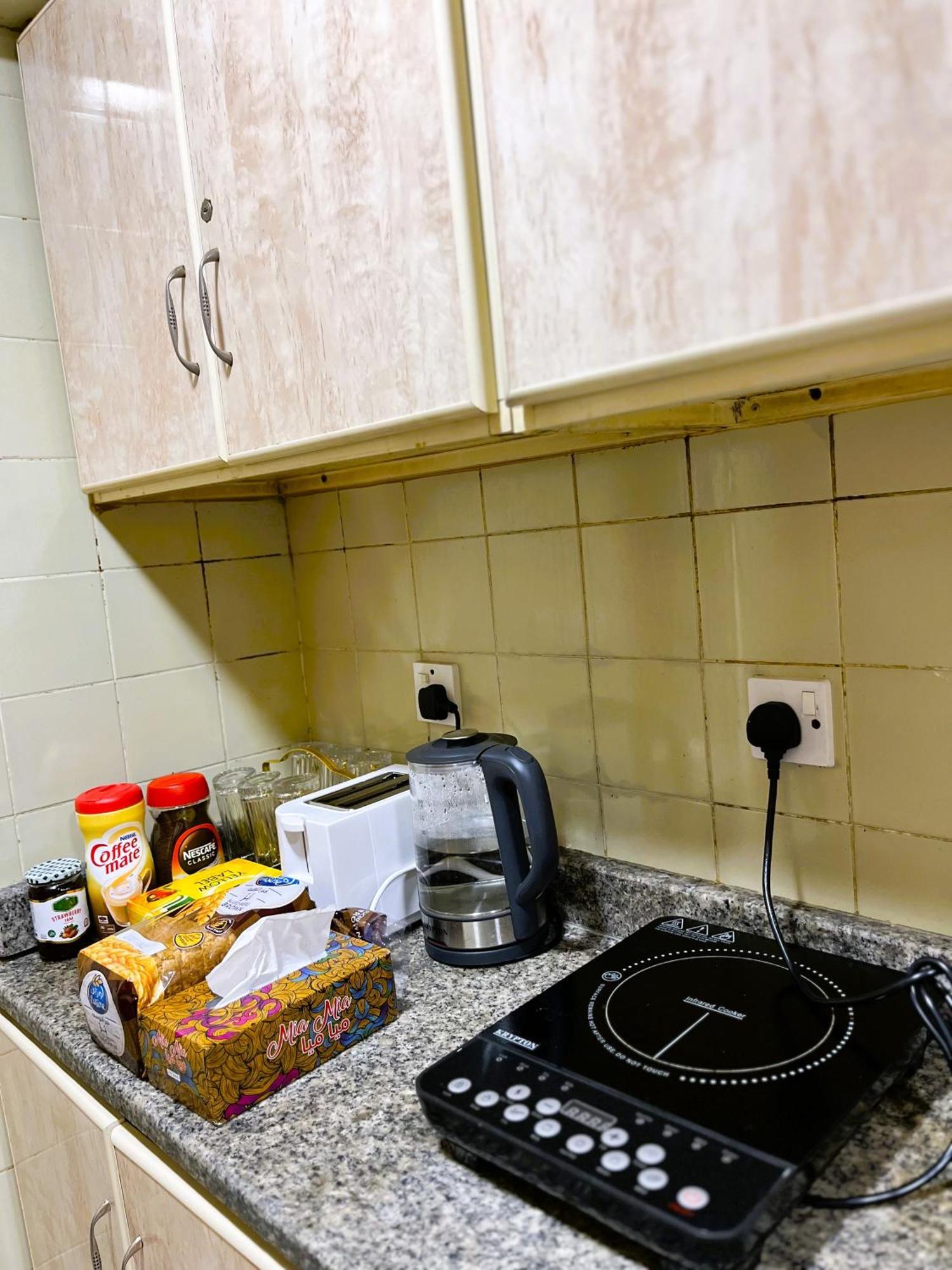 Yoko Luxury Hostel دبي المظهر الخارجي الصورة